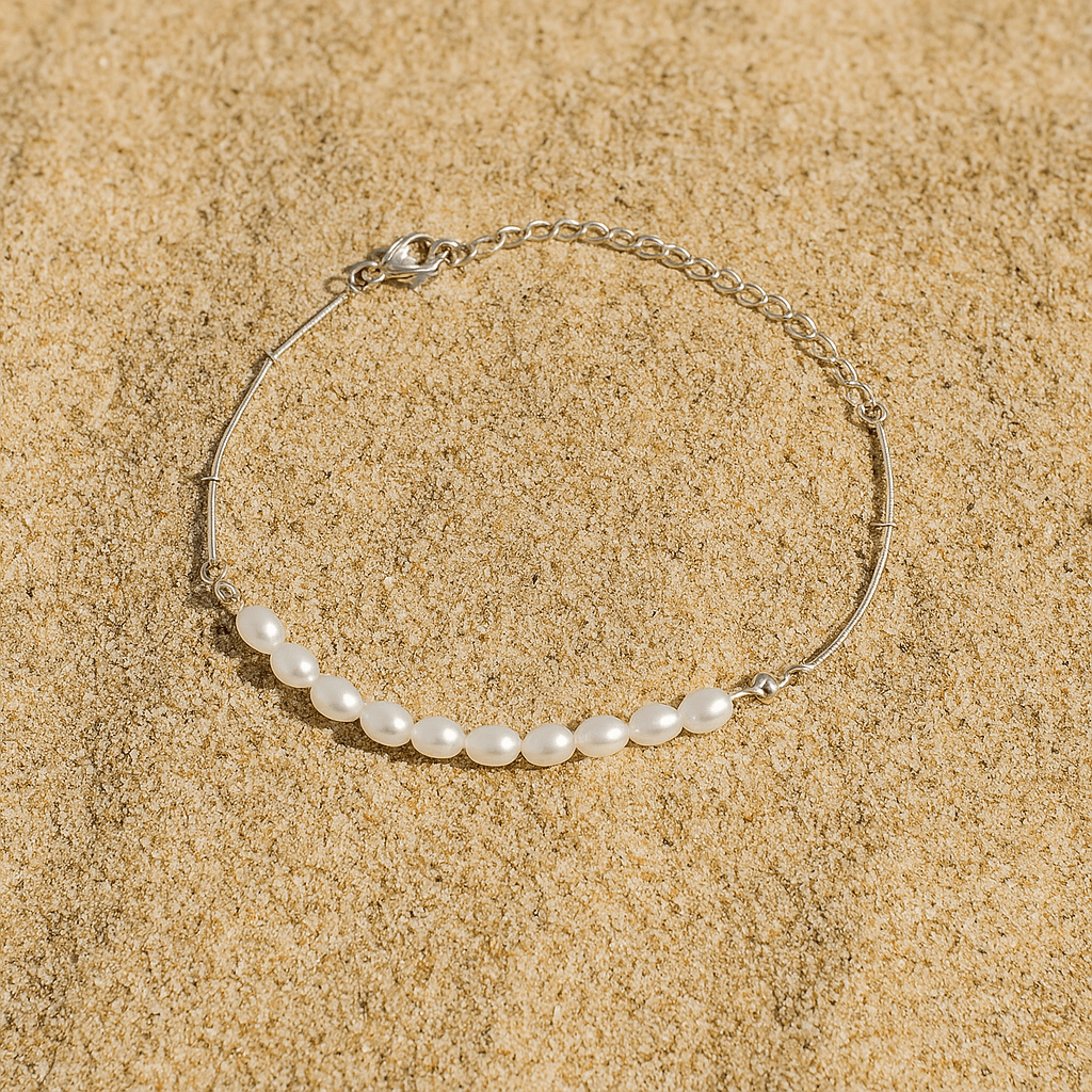 Credenza Bracelet – White Pearls and Gold or Silver Plating