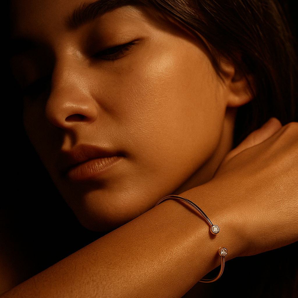 Sunset Bracelet – 18k Gold-Plated Bracelet with Sun Reflections