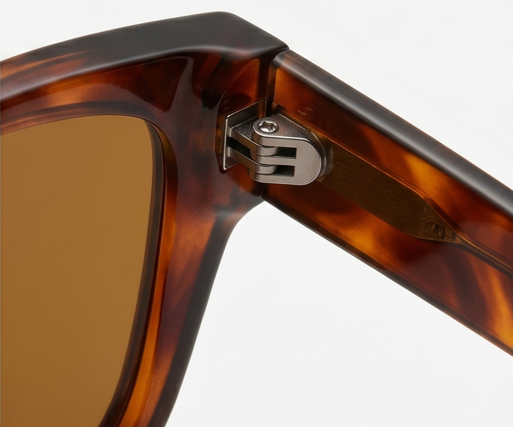 Brighta – Cat-Eye Sunglasses That Fit Over Glasses