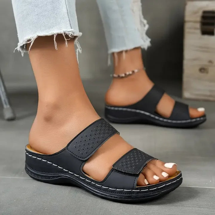 Garazi™ | Casual Orthopedic Sandals with Hollow Sole