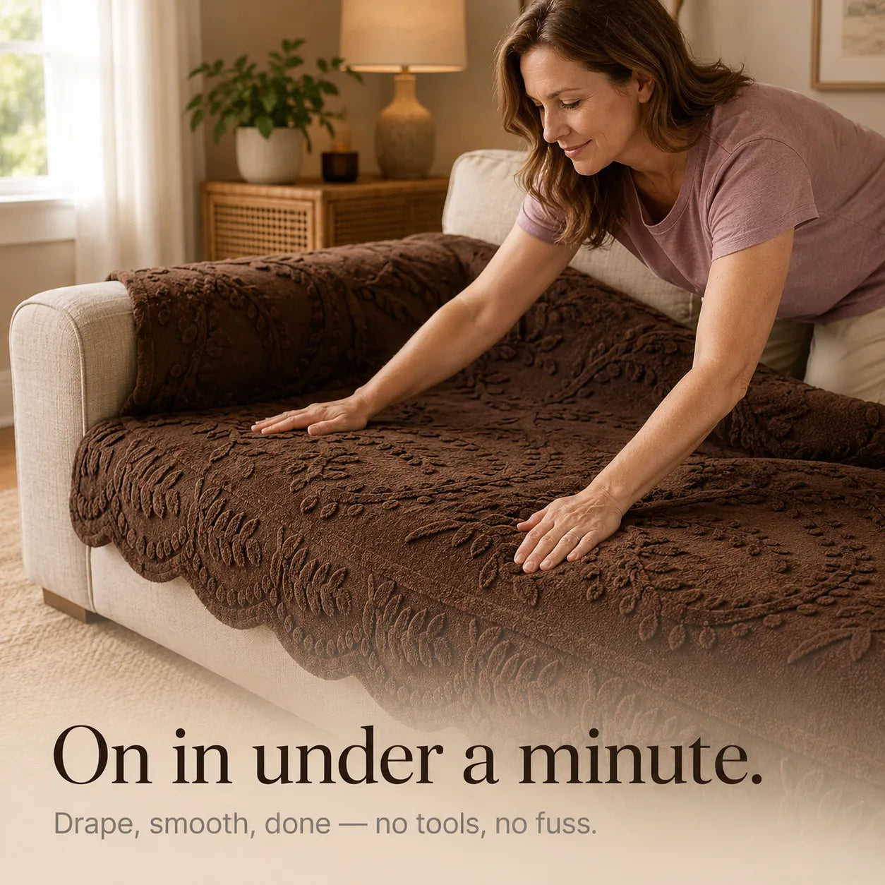 Hovela – Plush Non-Slip Couch Cover with Botanical Texture
