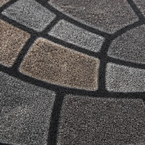 Halfmoon Stoneprint – Half-Circle Cobblestone-Print Door Mat