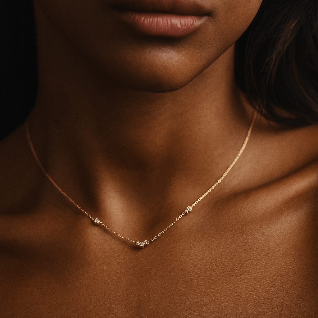 Grazia Necklace – 925 Silver and Sparkles of Light