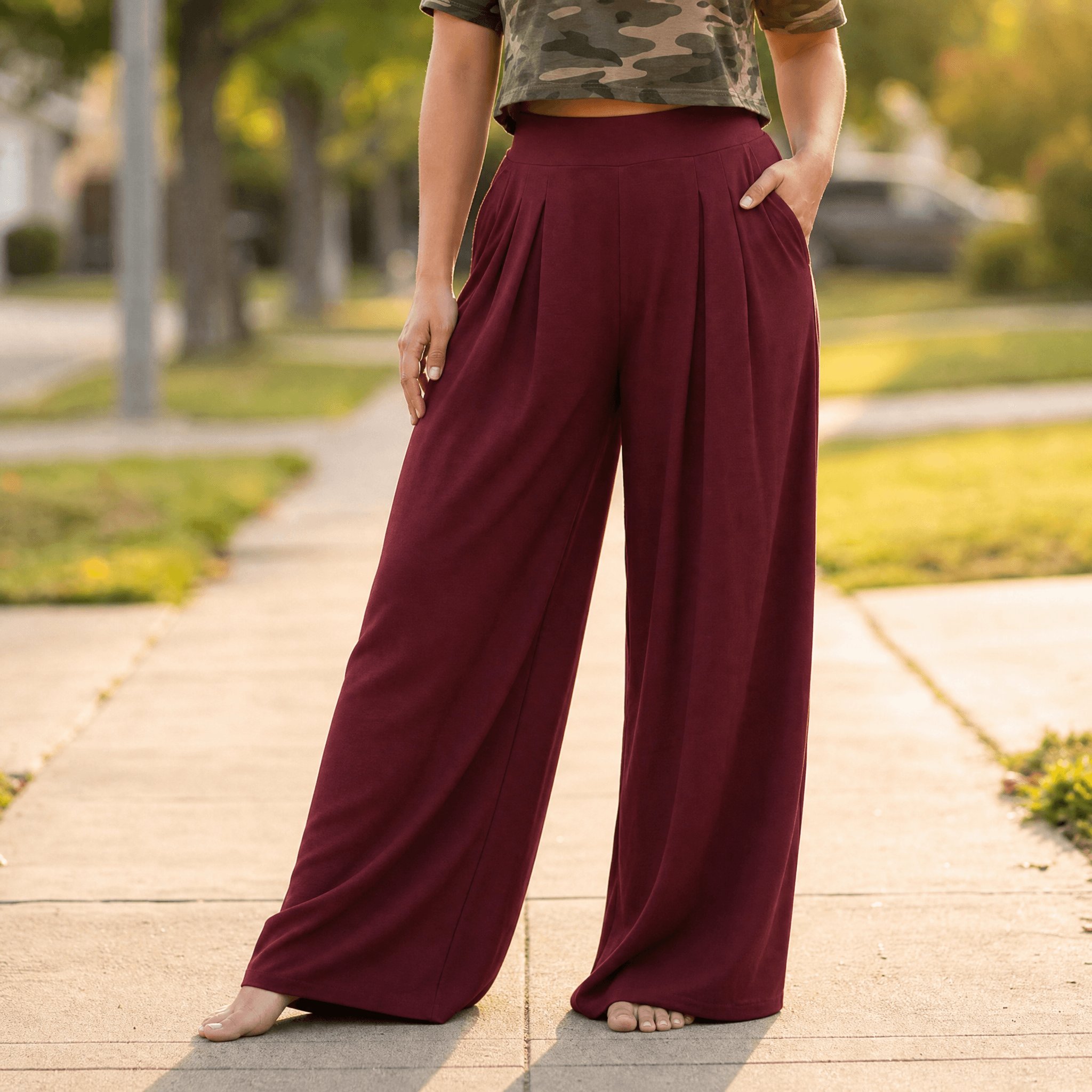 Curvella – Women's Flowy Pleated Palazzo Pants