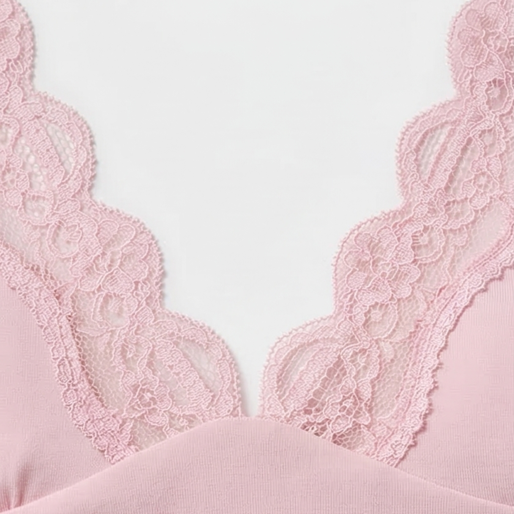 Lunaire - Seamless Lace Camisole and Boxer Brief Set