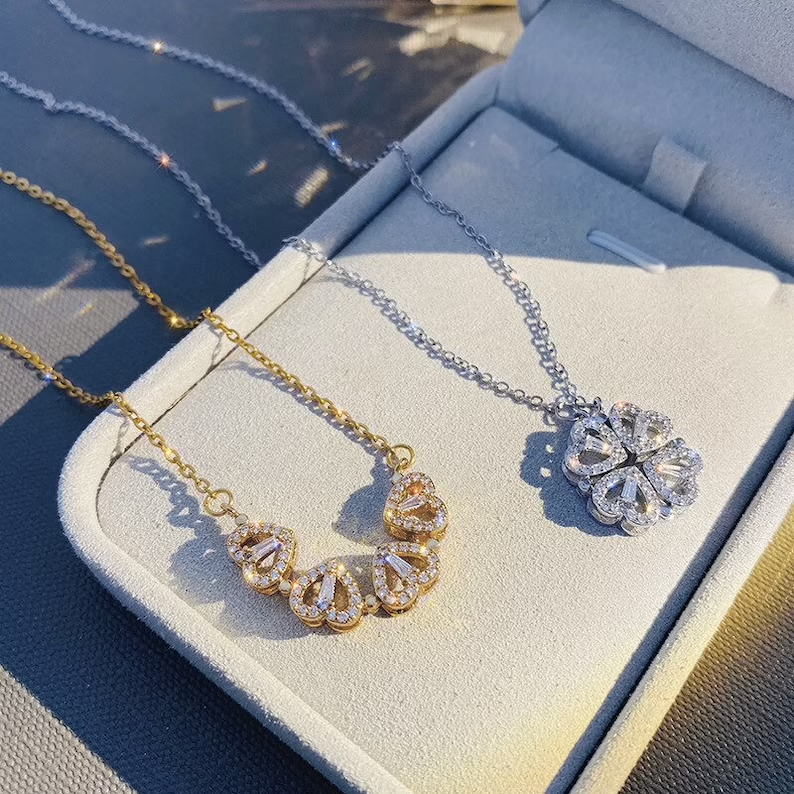 Cloverelle – Sparkling Clover Pendant Necklace