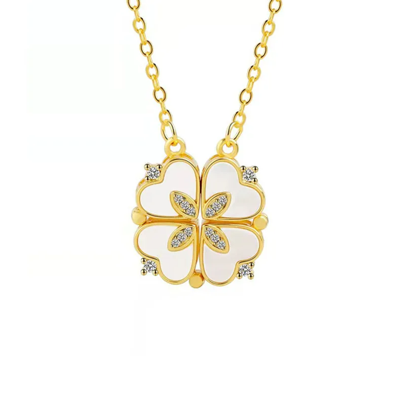 Cloverelle – Sparkling Clover Pendant Necklace