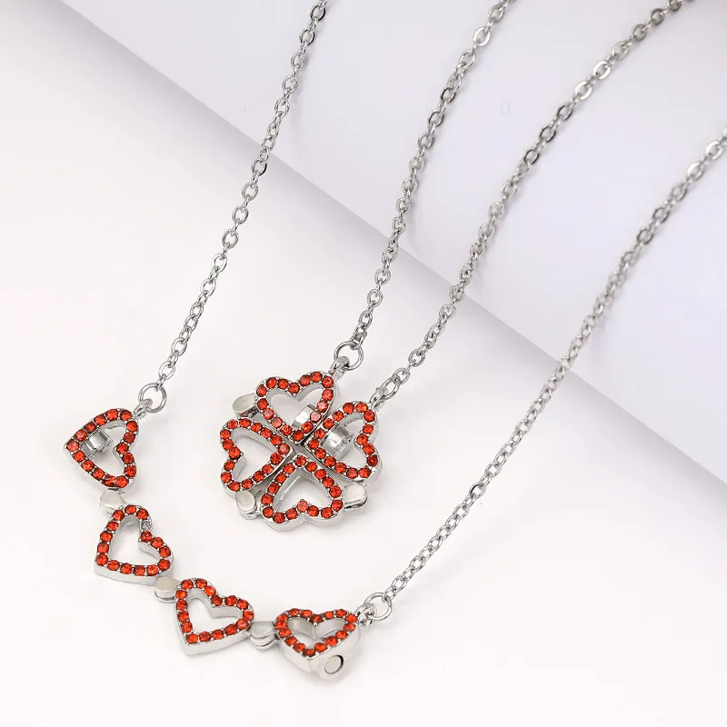 Cloverelle – Sparkling Clover Pendant Necklace
