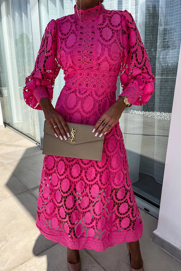 Noor - Romantic Lace Dress