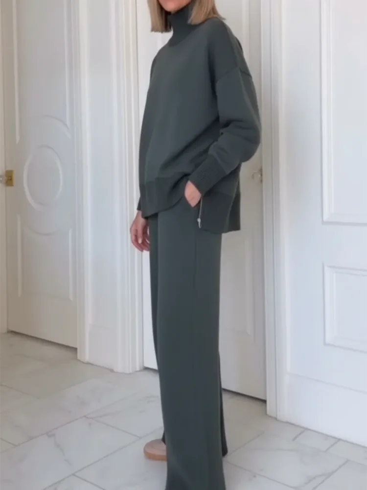 Two-Piece Set with High Collar and Zipper Closure, Straight Pants