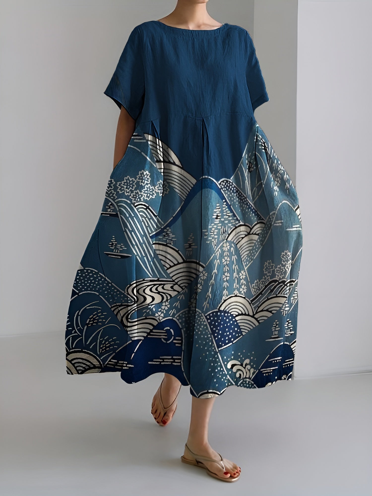 Malla | A feeling of freedom fluttering in summer colors – a 3D-printed dress that moves with you