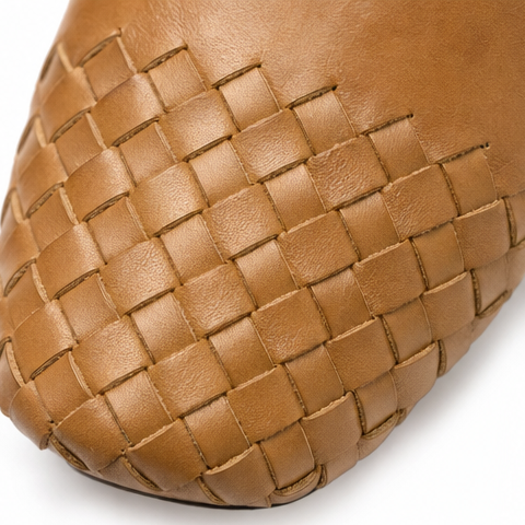 Archella – Woven Leather Arc-Vamp Slip-On Mules