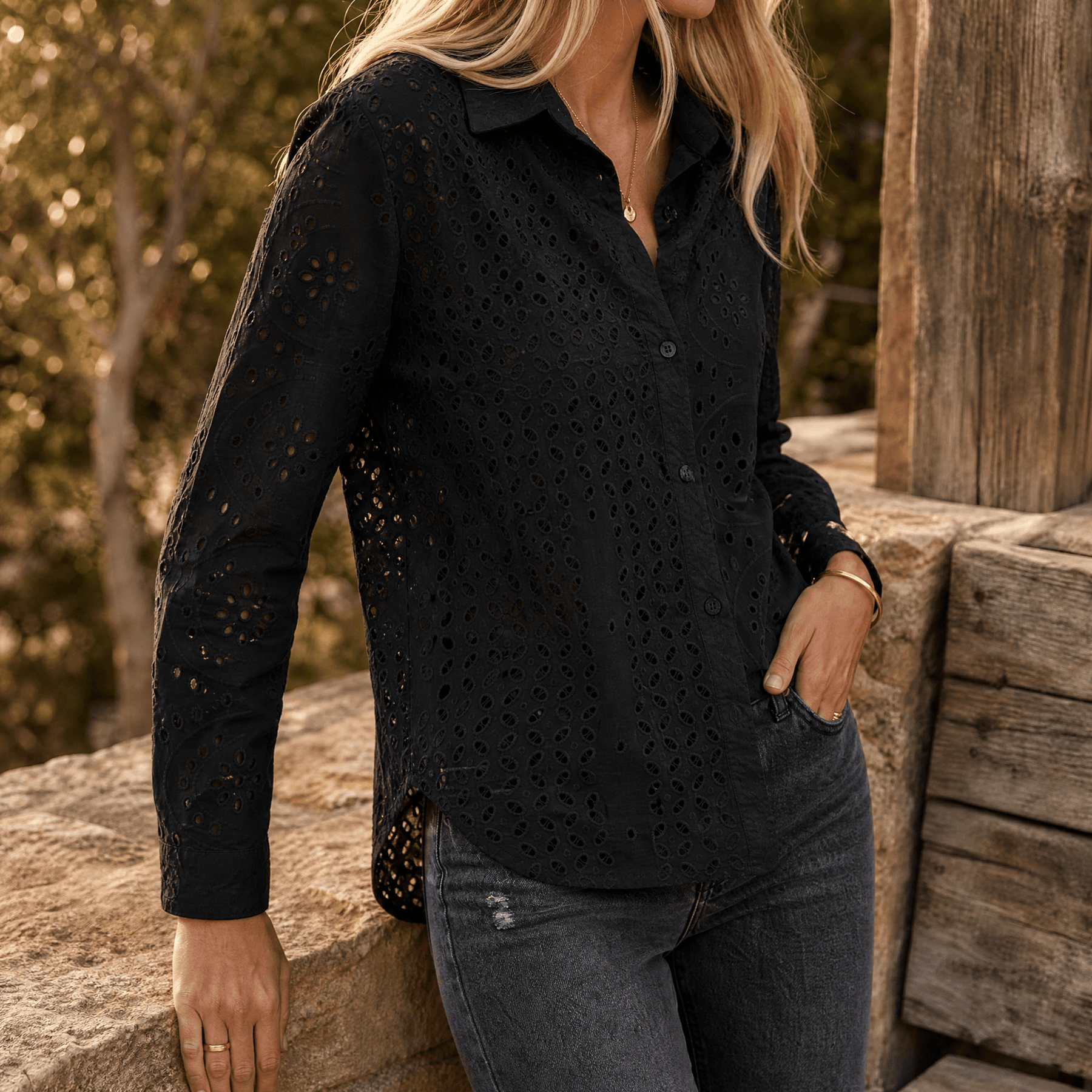 Florelle – Embroidered Eyelet Button Blouse