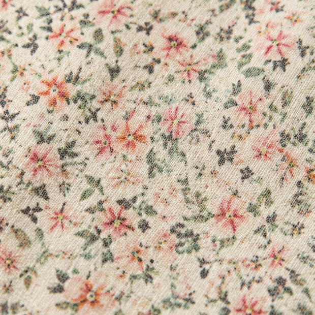 Florenne – Ditsy Floral Blouse with Buttons and 3/4 Sleeves