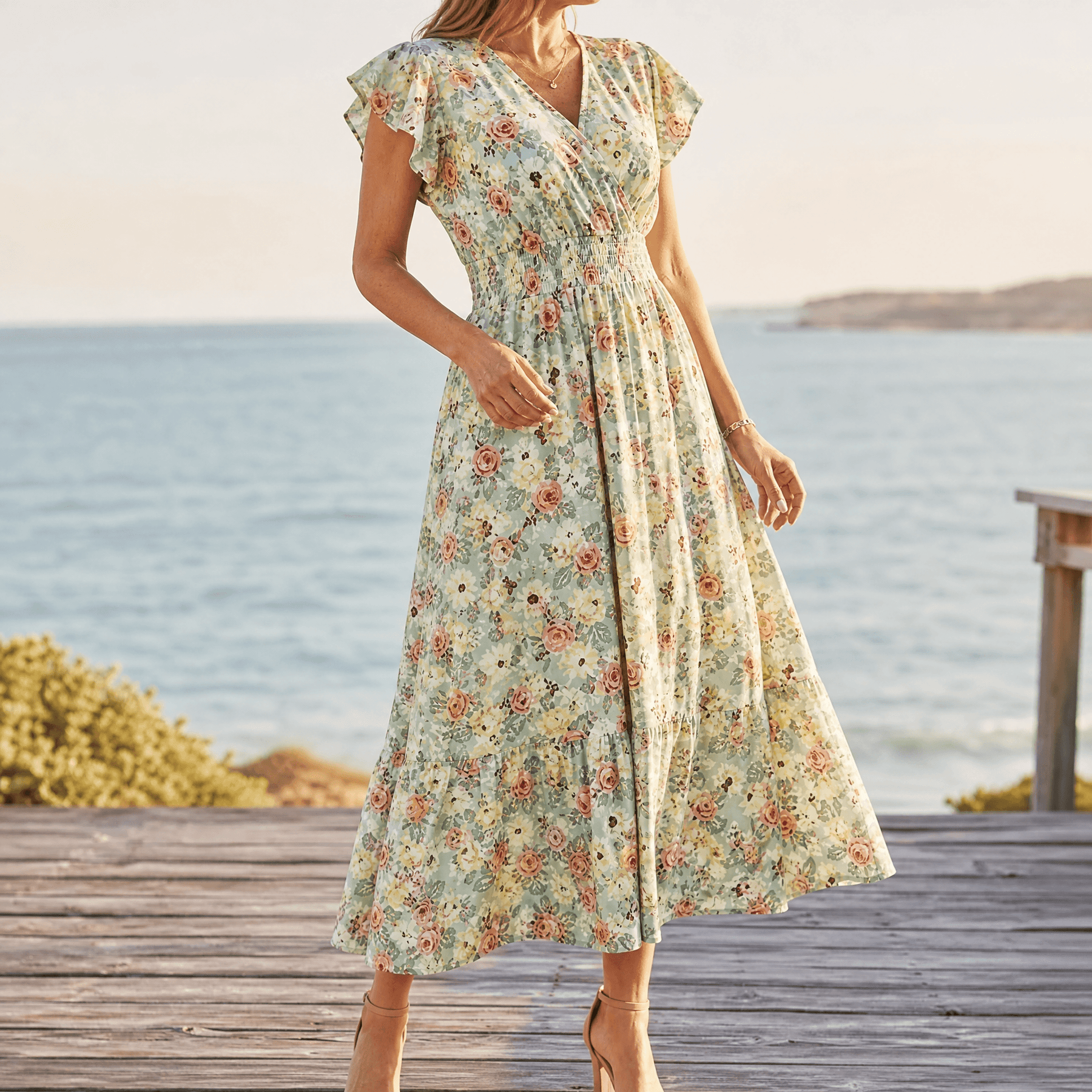 Florenza – Women's Floral V-Neck Smocked Midi Dress