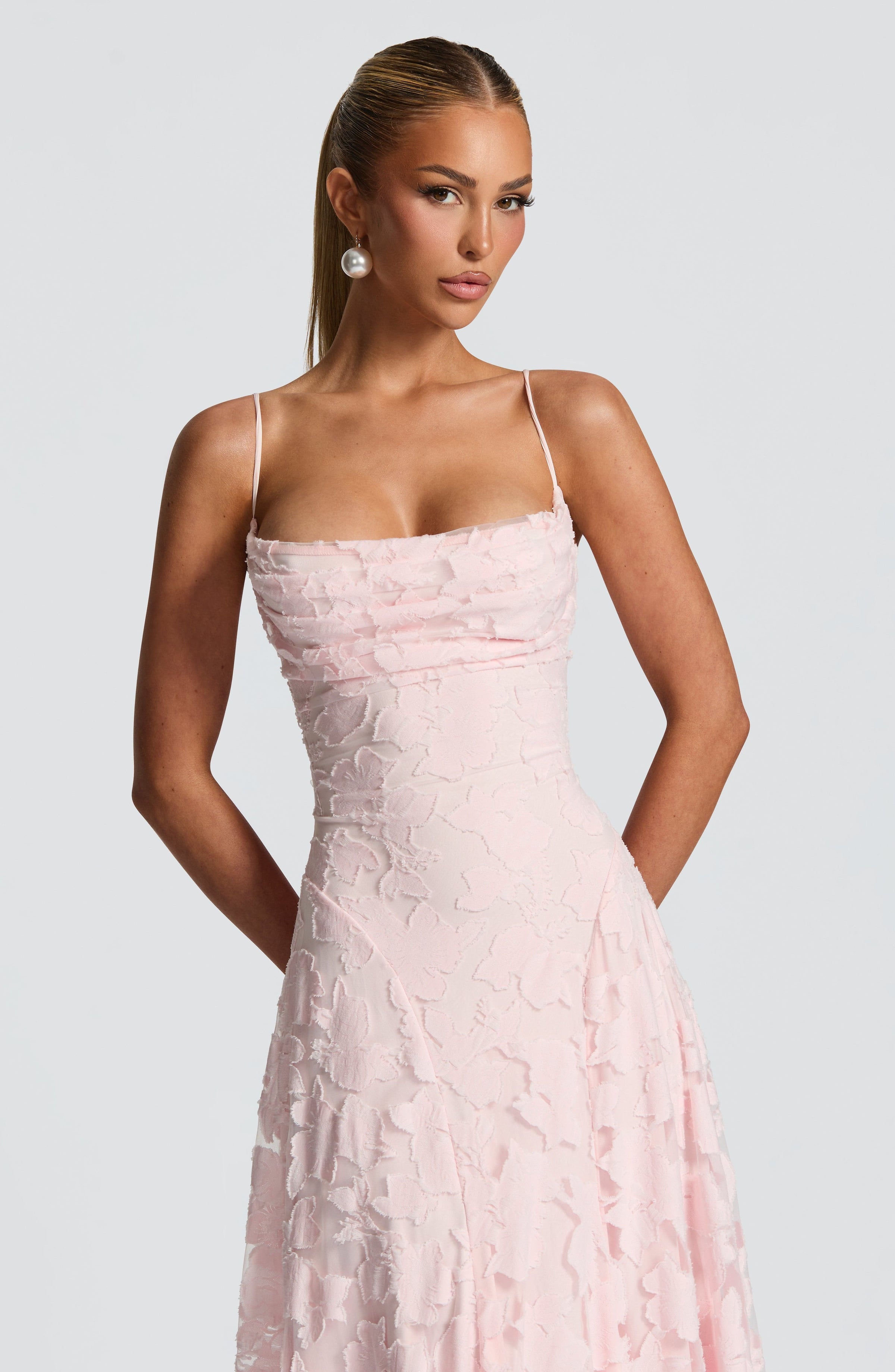 Lucina | Maxi Dress of Refined Elegance