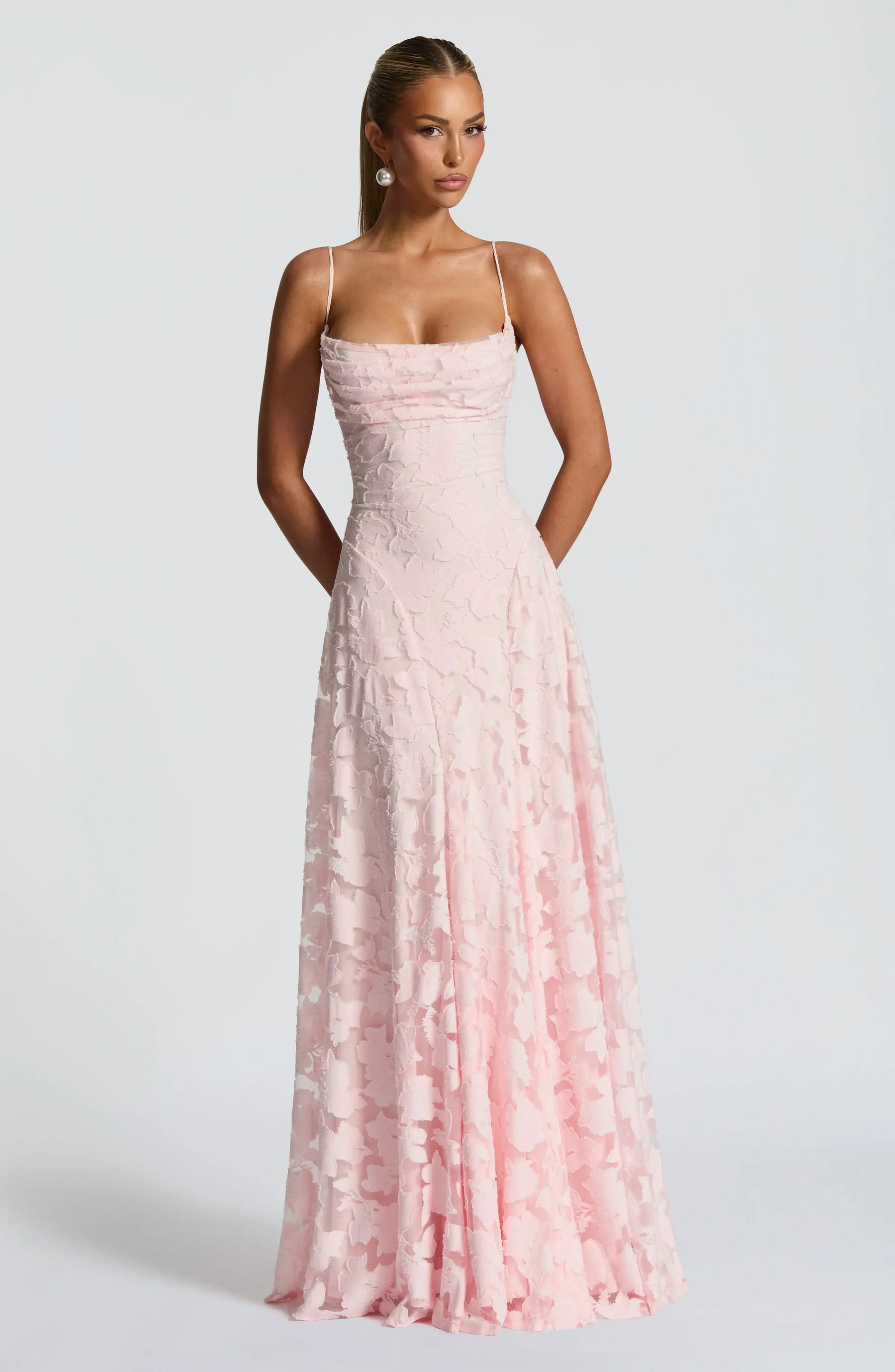 Lucina | Maxi Dress of Refined Elegance