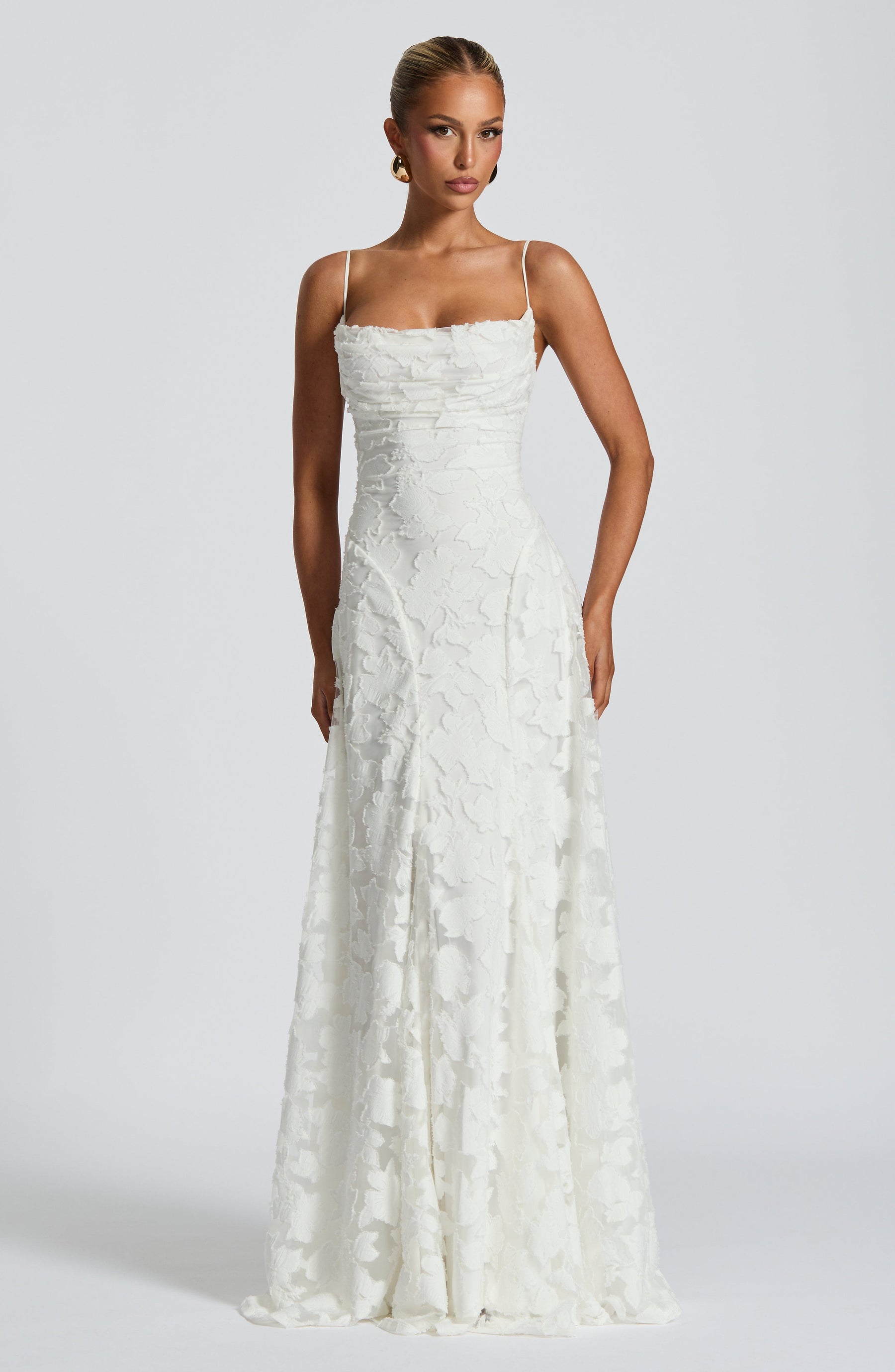 Lucina | Maxi Dress of Refined Elegance