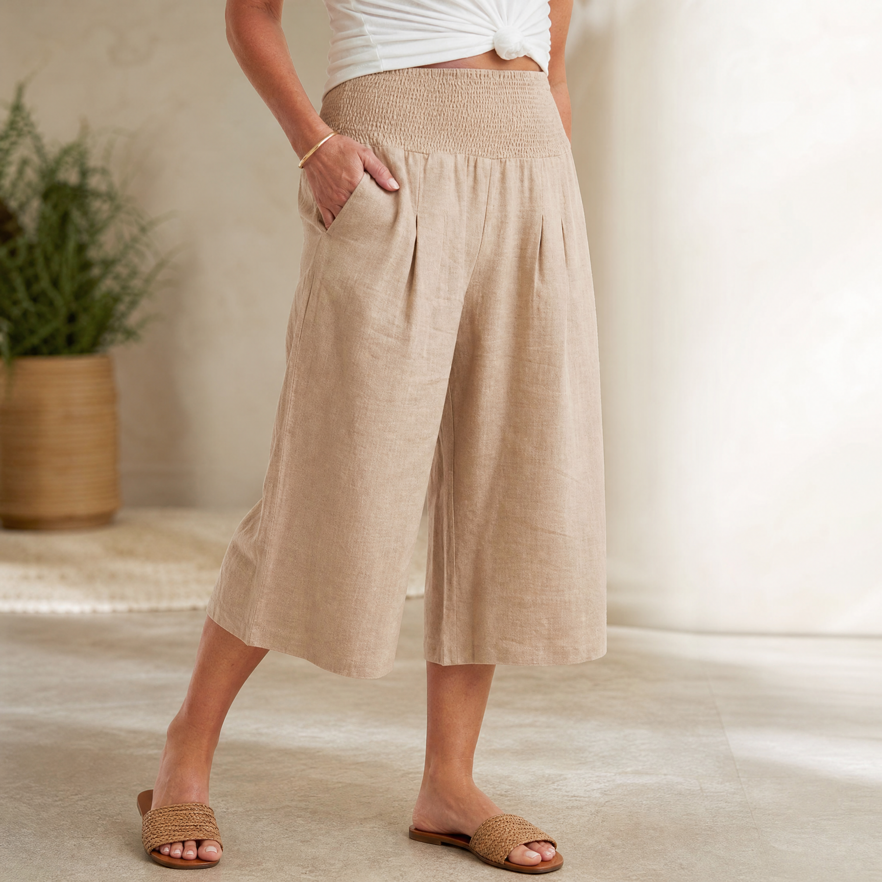 Coastella – Women's Smocked-Waist Wide-Leg Culottes
