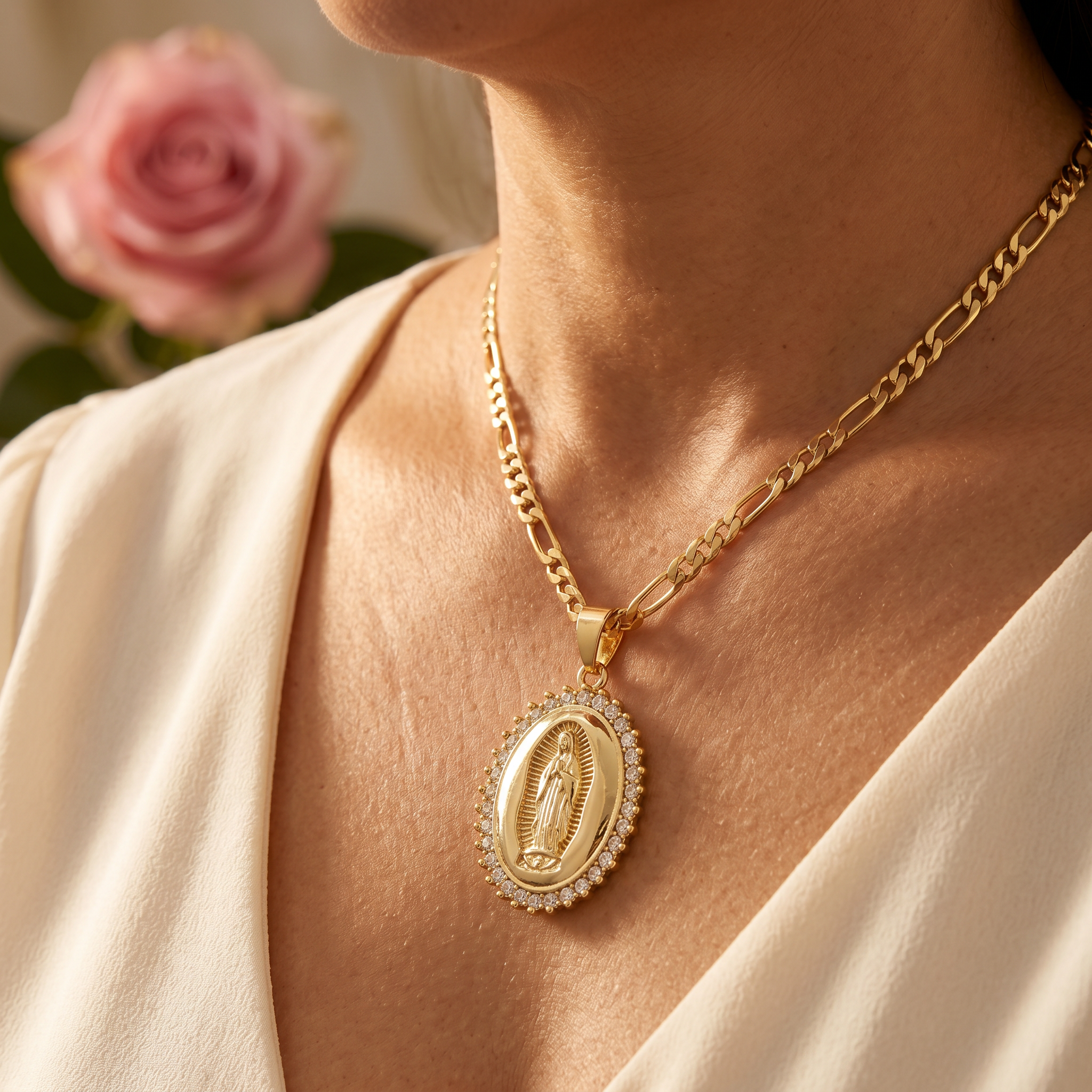 Aluminé – Virgen de Guadalupe Gold Medallion Necklace