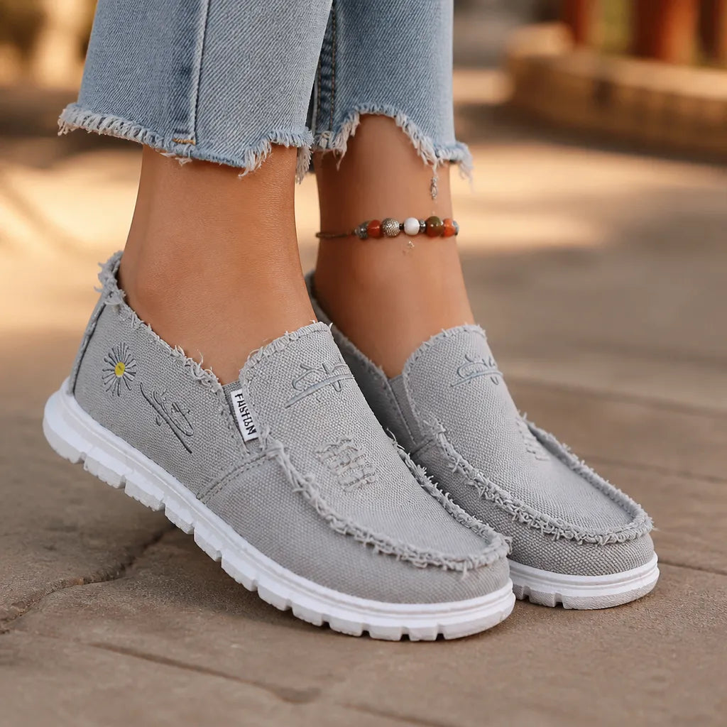 Breeza – Women's Distressed Canvas Slip-On Loafers with Frayed Edges