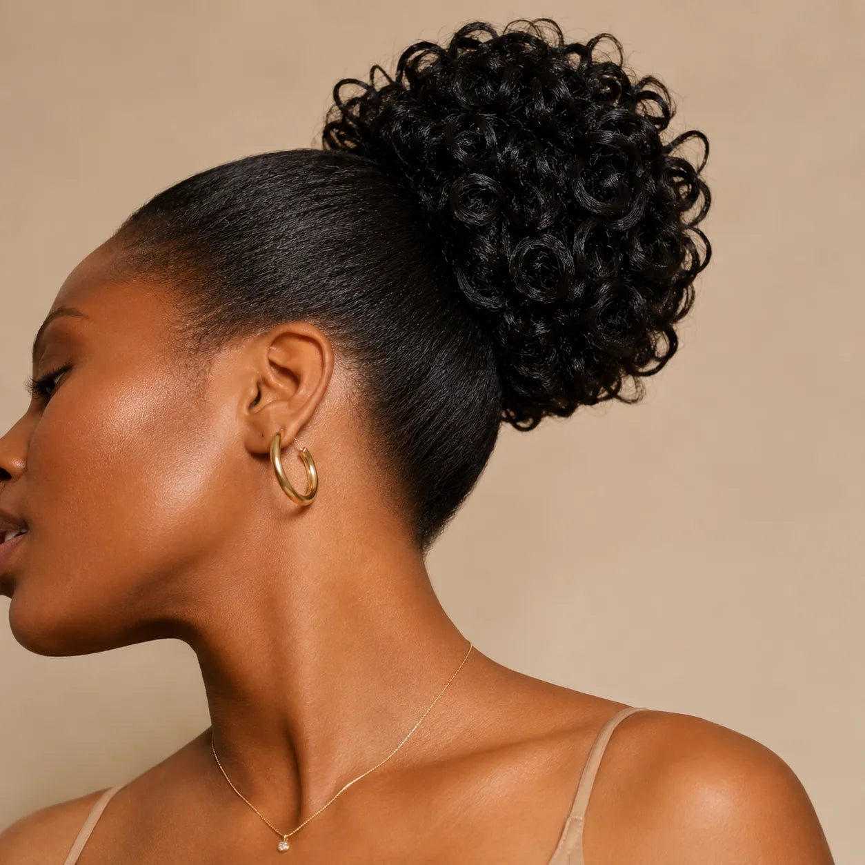 Curlova – Curly Drawstring Bun Hair Extension