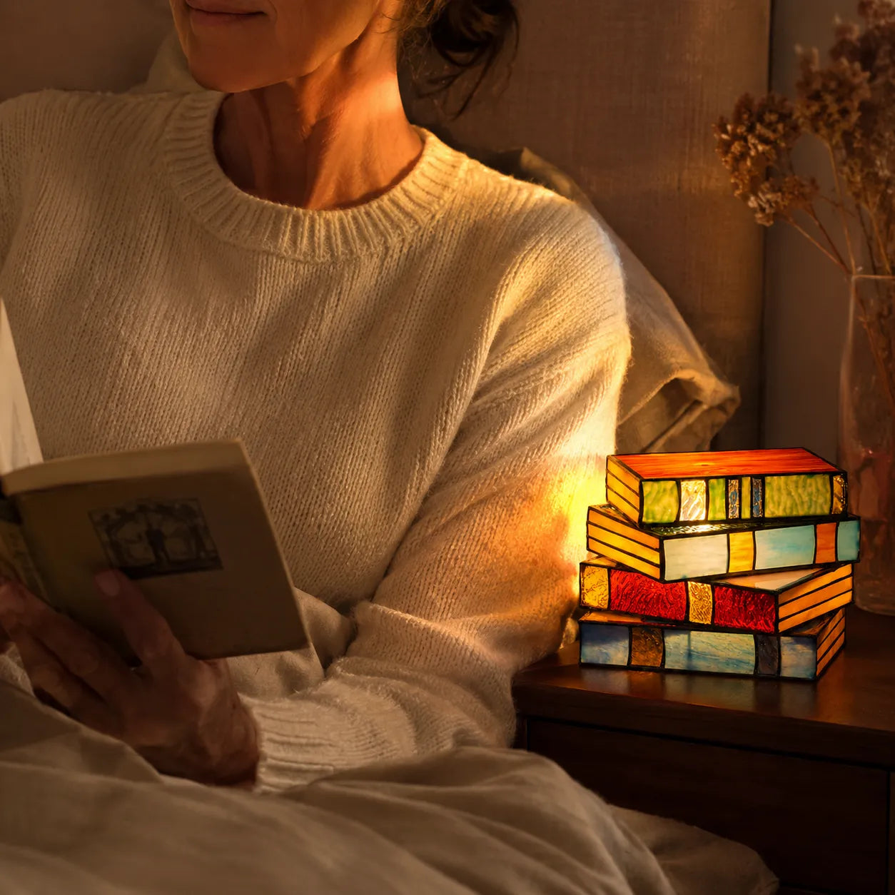 Lumira – Book Stack Table Lamp for Bedside & Reading Book