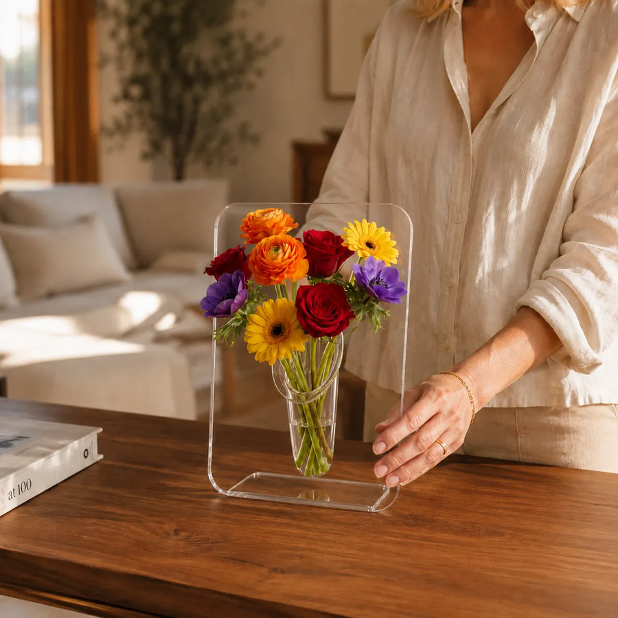 Belavera – Clear Acrylic Frame Vase for Flowers, Modern Picture