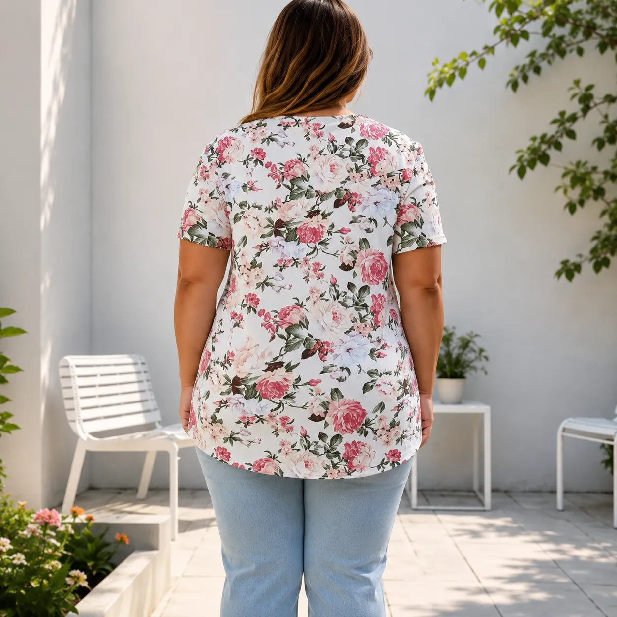 Florenza – Women's Floral Pleated Henley Tunic Top, Flowy Short Sleeve V-Neck Button Up Shirt for Jeans