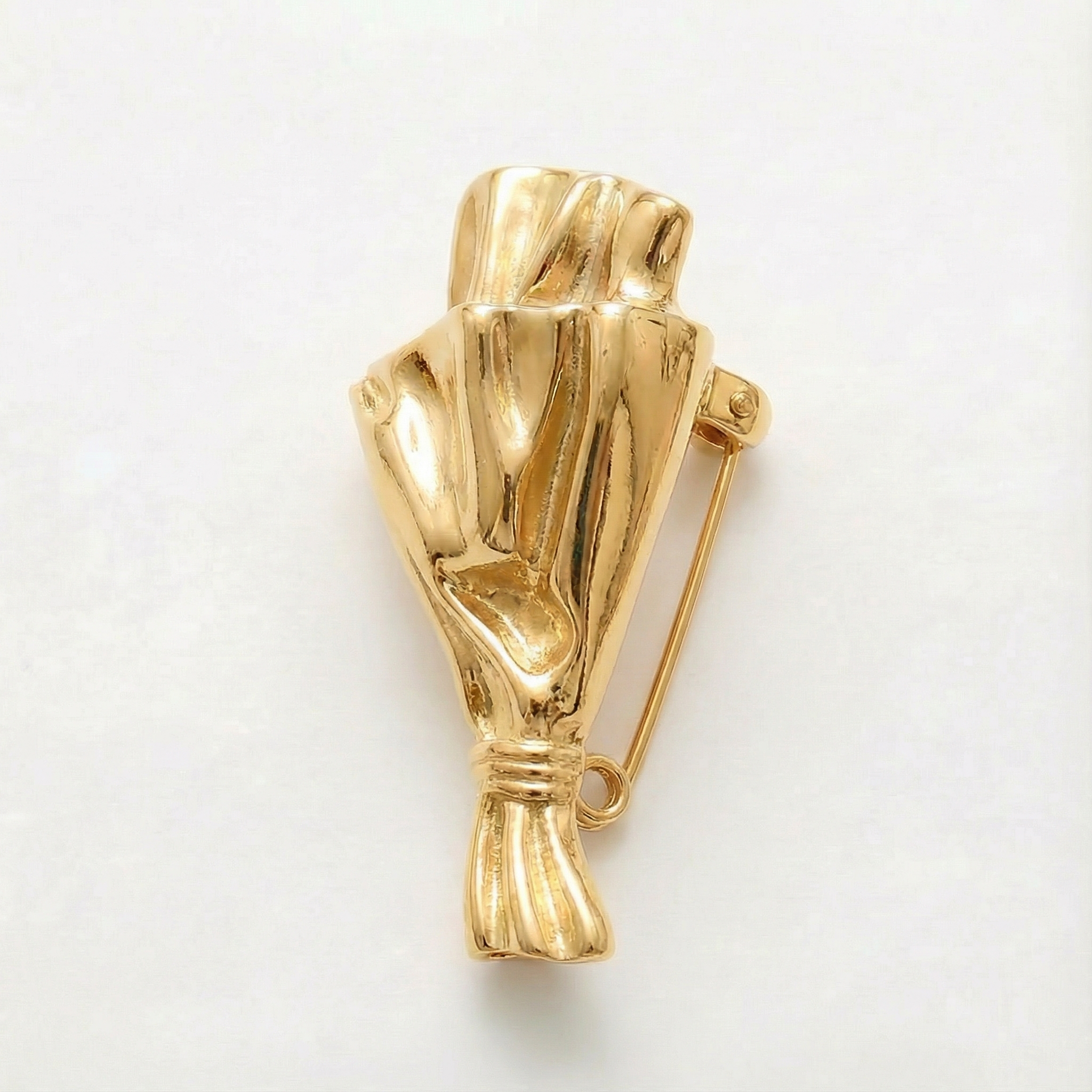 Florette - Wearable flower vase brooch