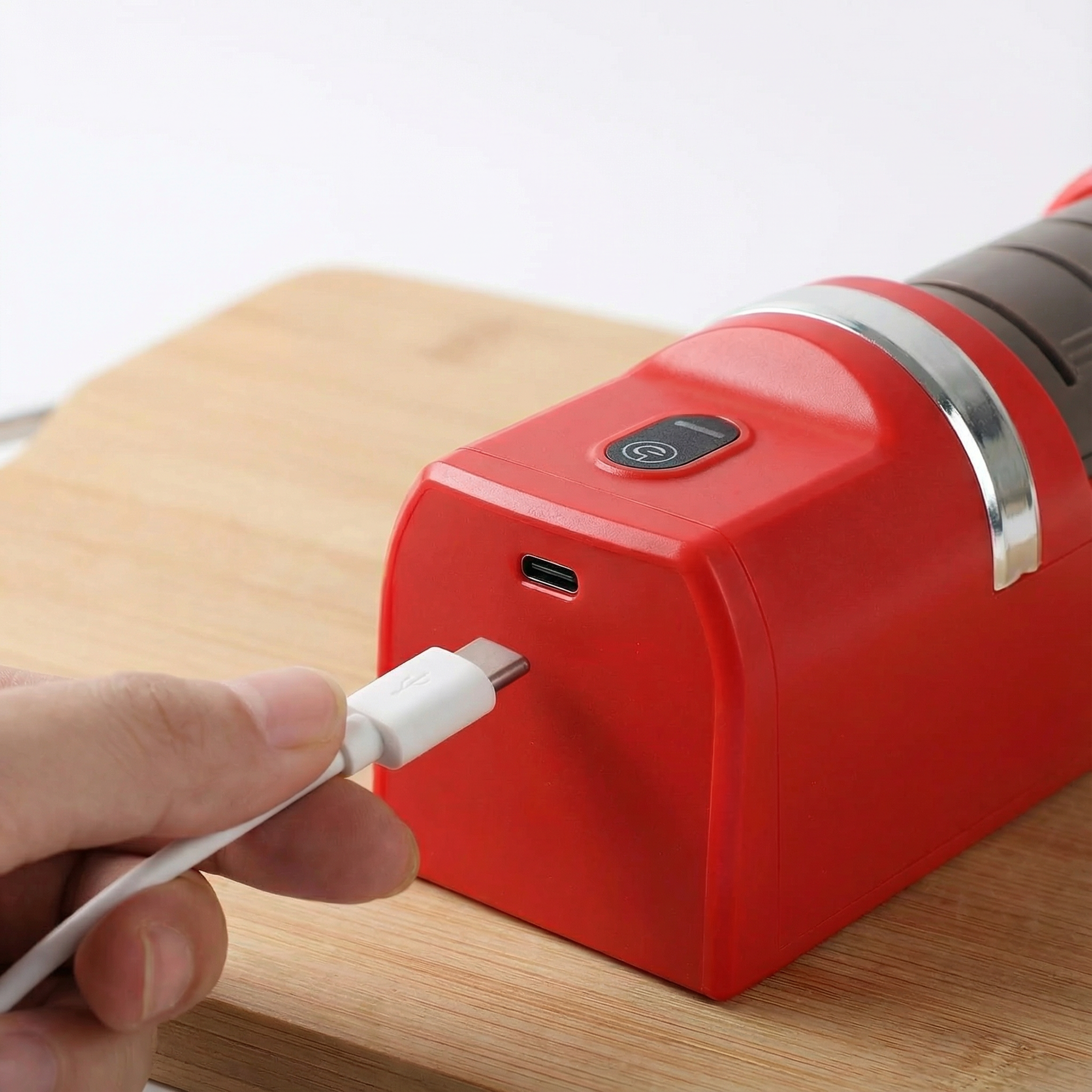 Bladevive – Cordless Electric Knife Sharpener
