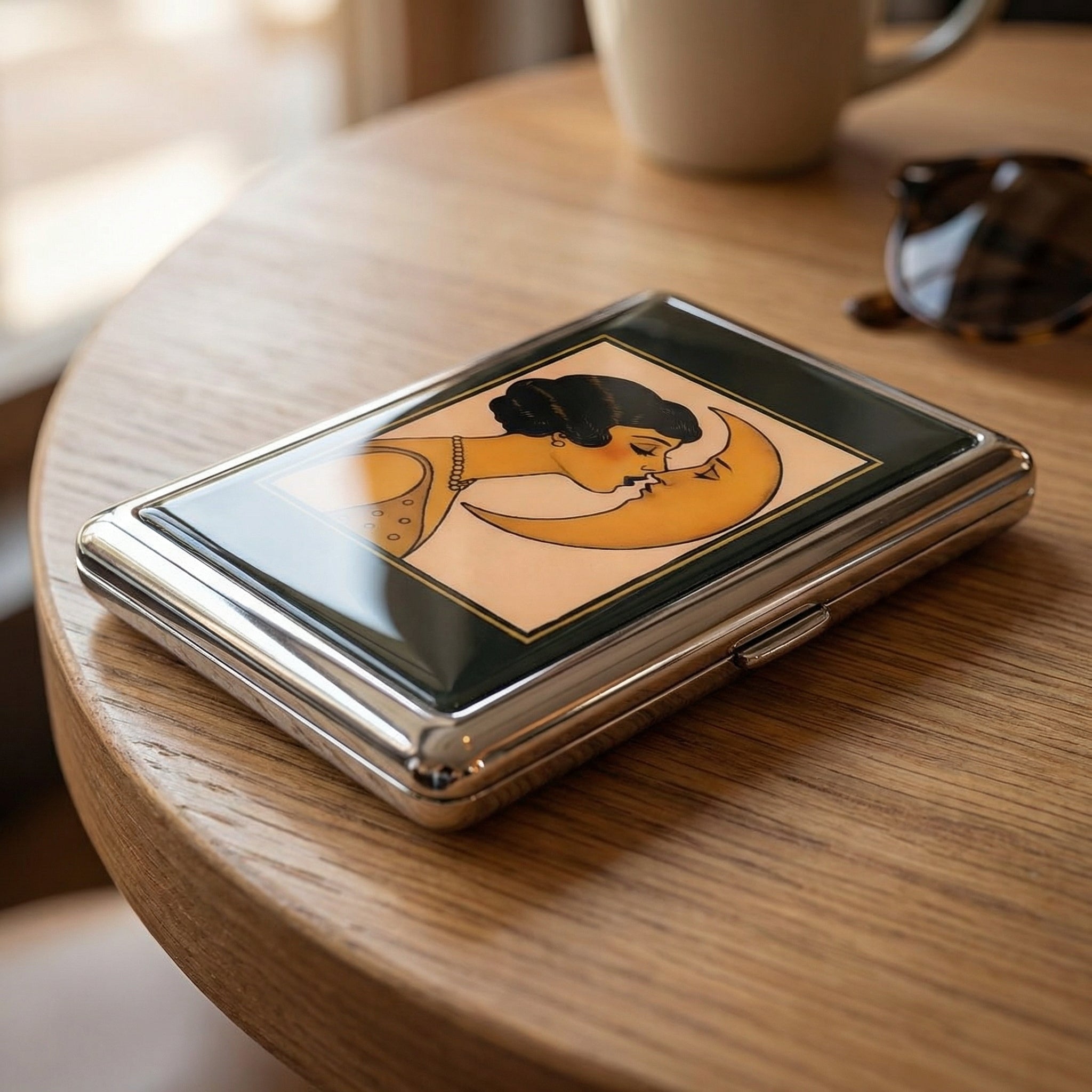 Artiva – Vintage Art Card Case