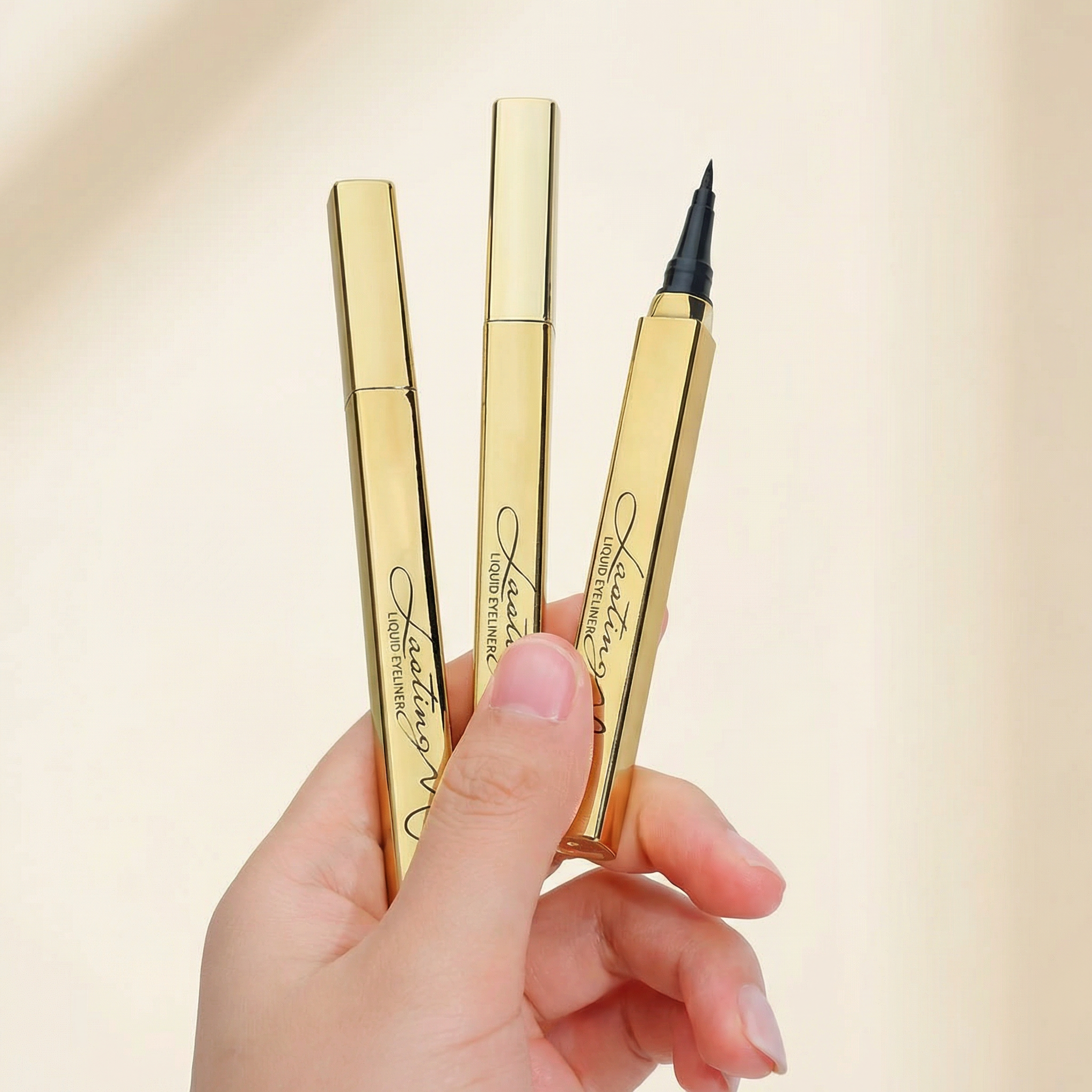Linéa – Precision Liquid Eyeliner Pen for Women