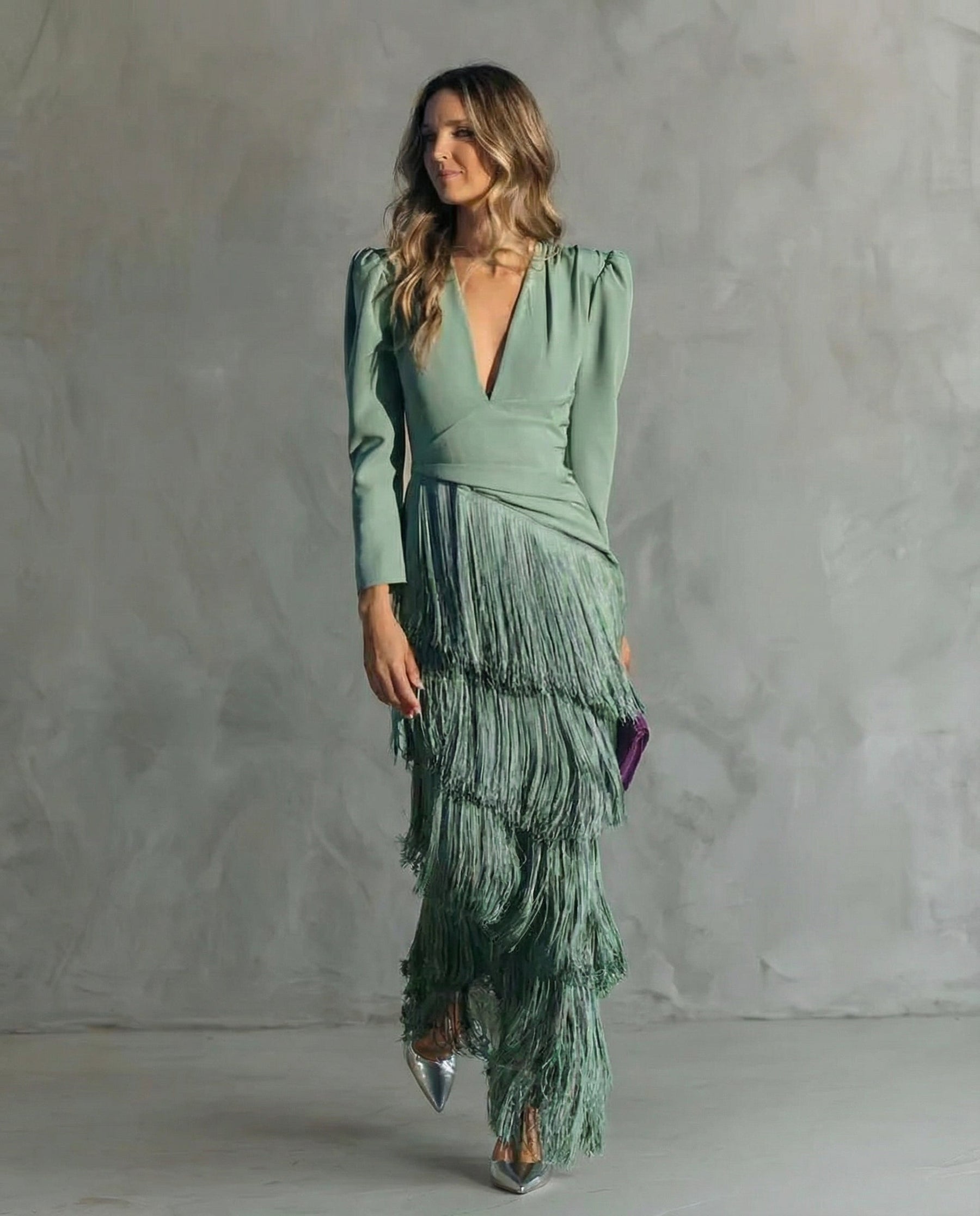 Clara ™ | Elegant Midi Dress with Fringe Sleeves