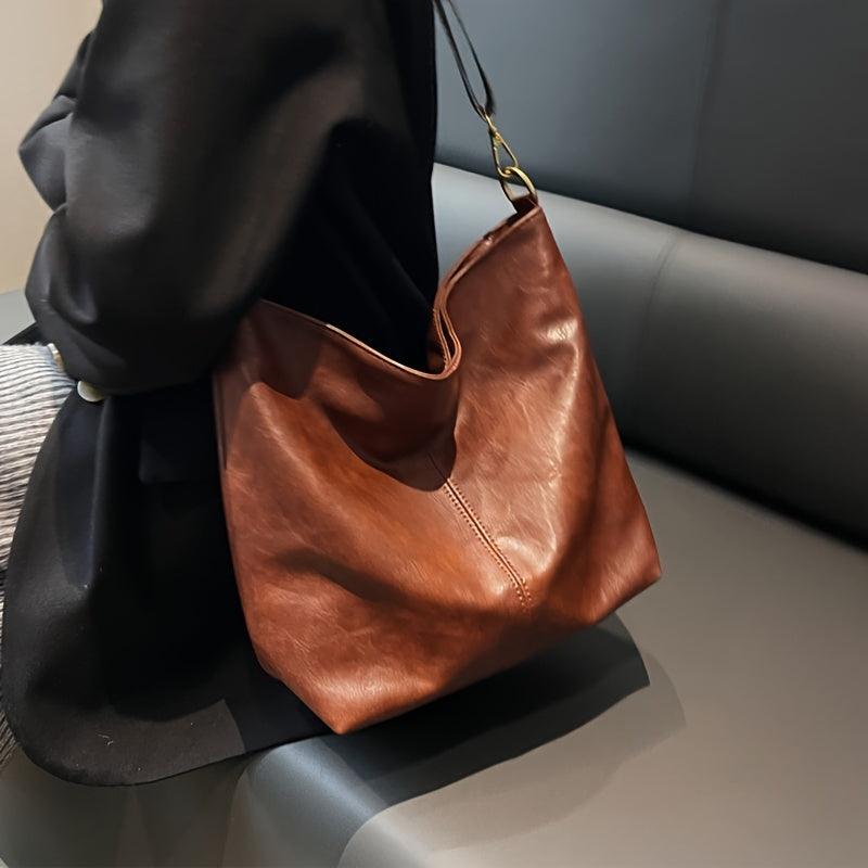 Embjørg | Classic Shoulder Bag with Adjustable Patterned Strap