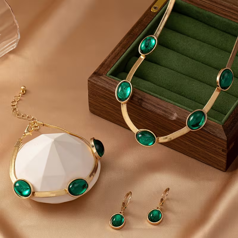 Verdant Grace Jewelry Set