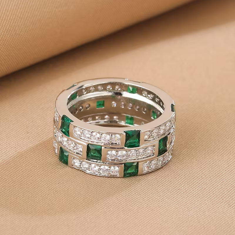 Emerald Matrix Ring