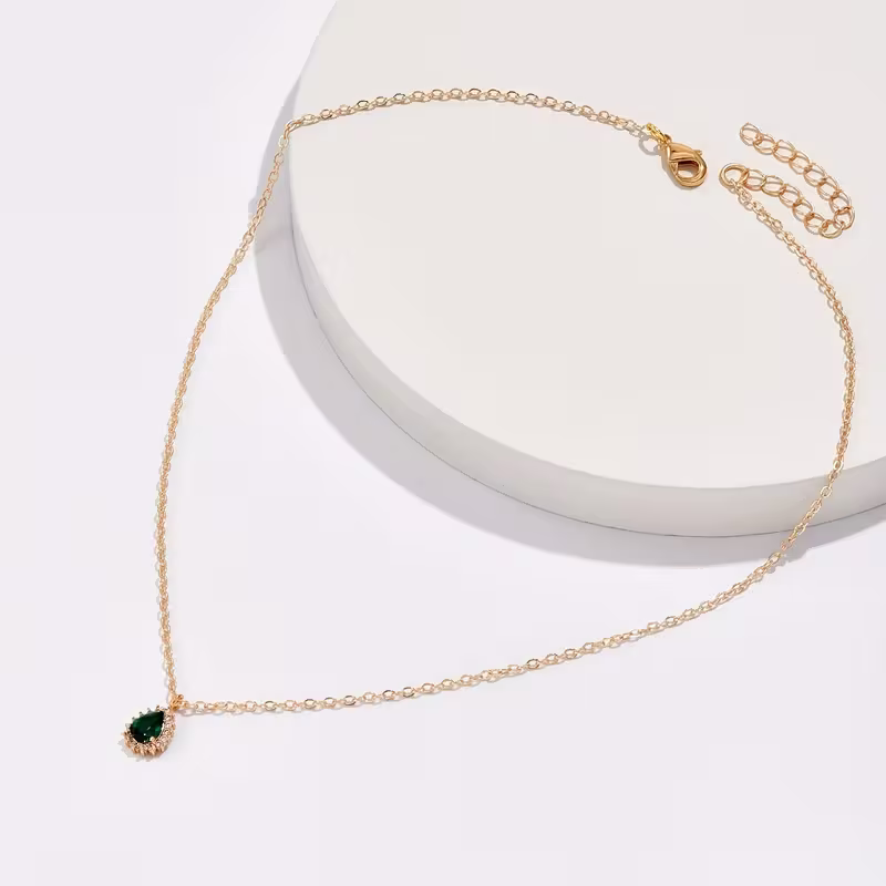 Emerald Dew Necklace
