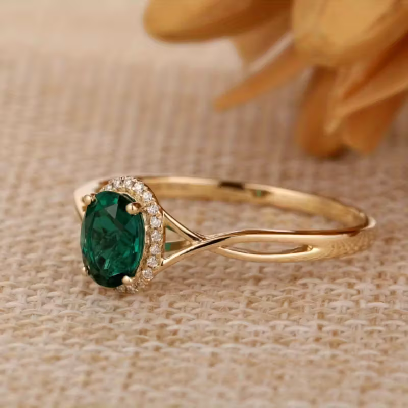 Evergreen Twist Ring