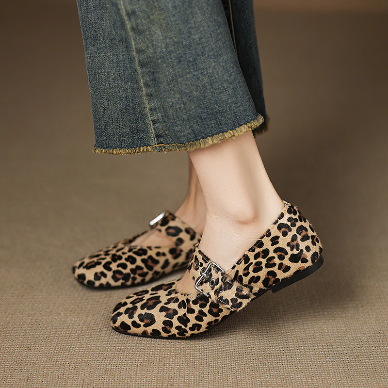Olivette Leather Mules