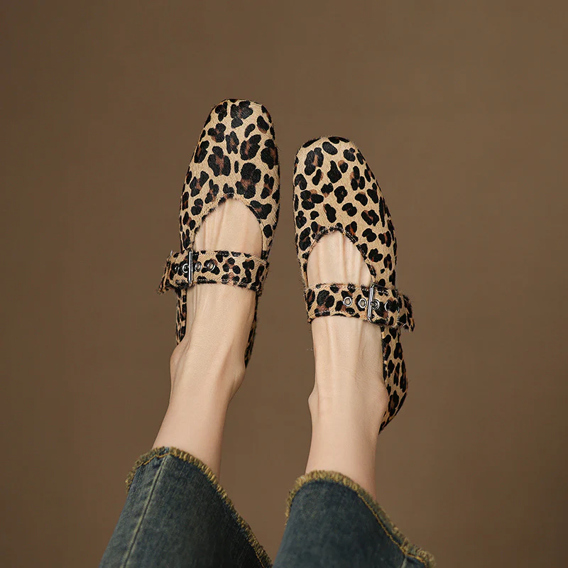 Olivette Leather Mules
