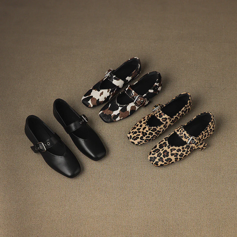 Olivette Leather Mules