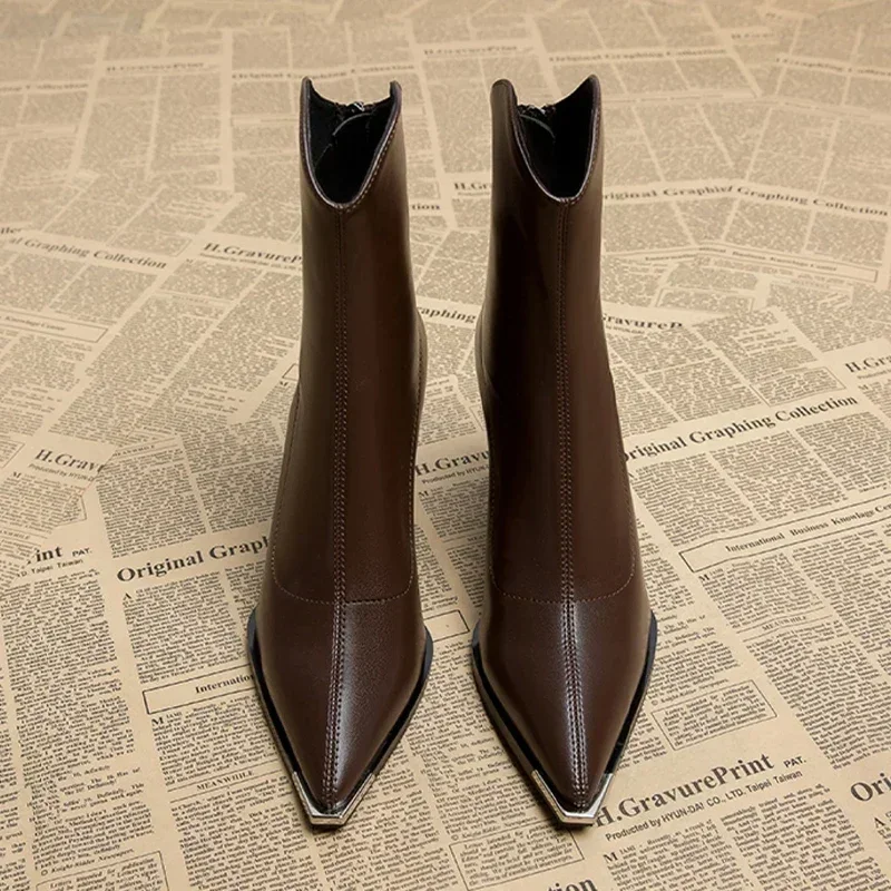 Montrose Chrome Tip Chelsea Boots