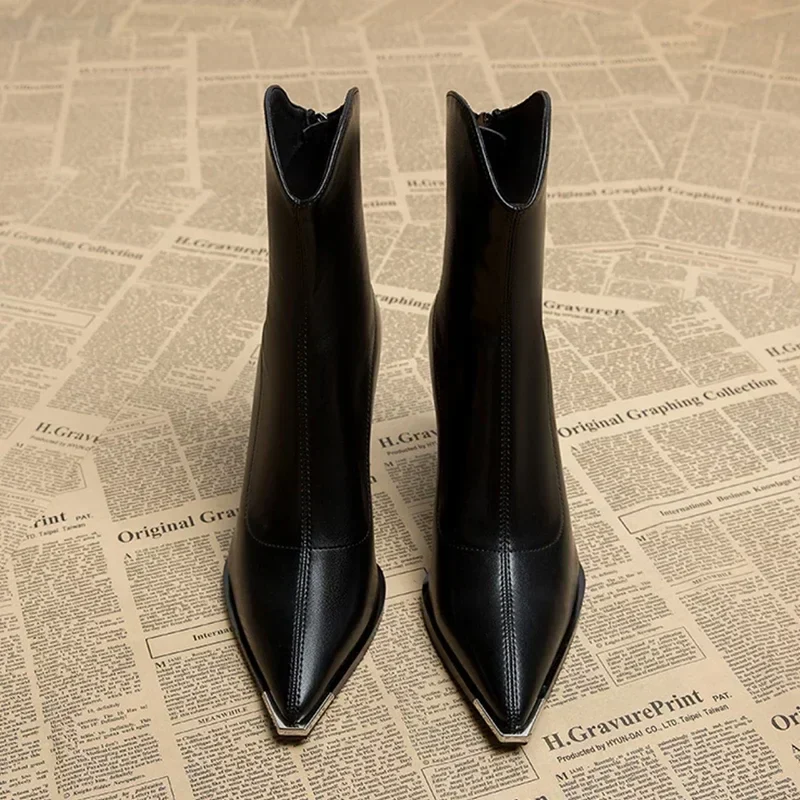 Montrose Chrome Tip Chelsea Boots