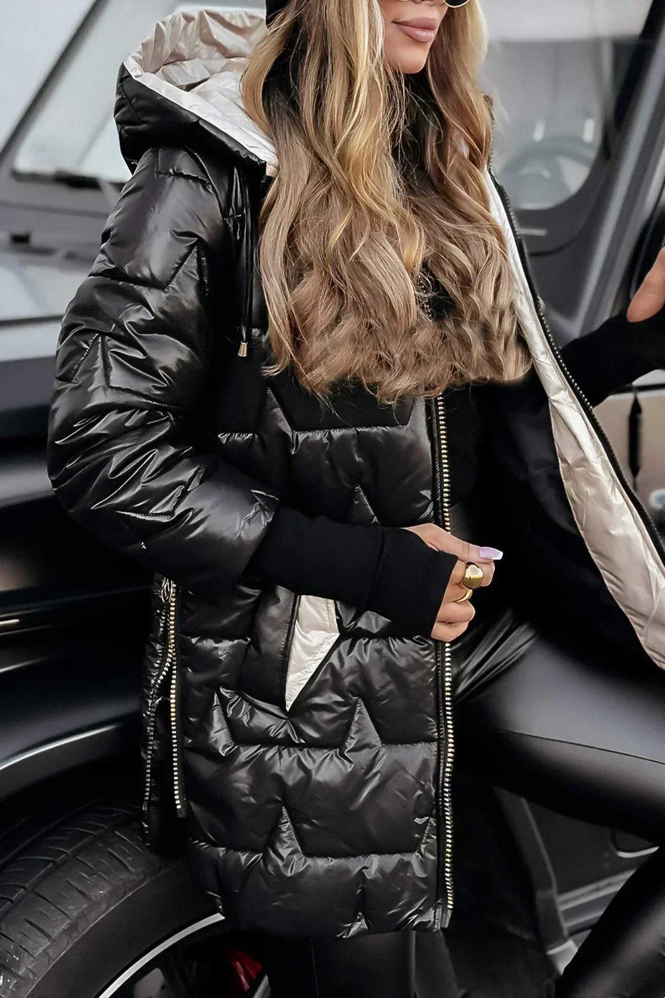 Lina™ | Long, Warm Quilted Jacket with a Generous Hood
