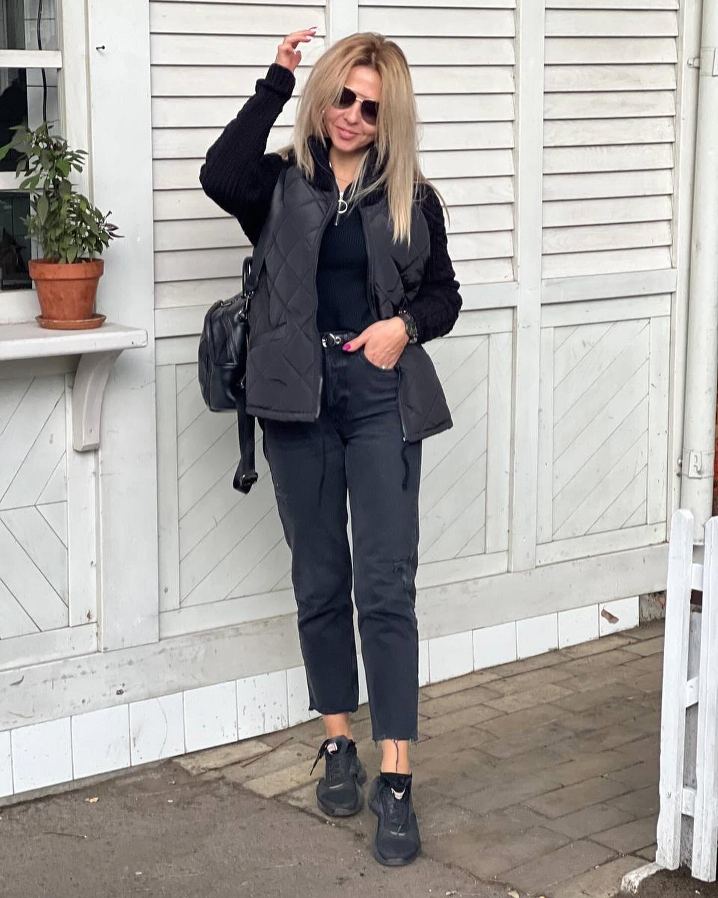 BROOKE – COZY QUILTED KNIT-SLEEVE JACKET