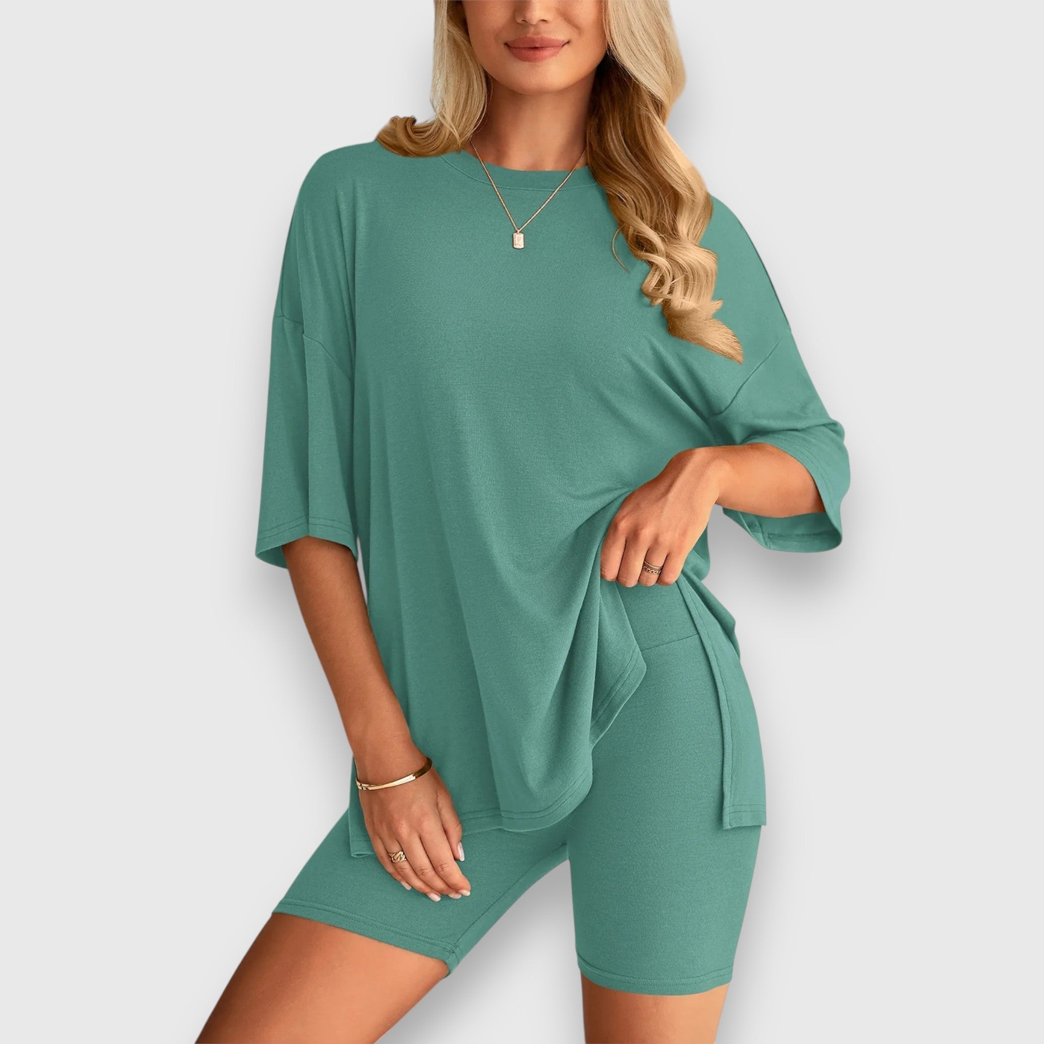 Juliane – Comfortable Lounge Set
