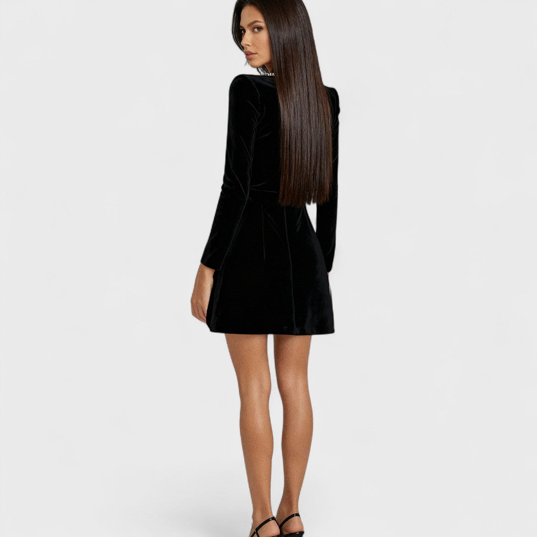 Sparkling Evening Dress - Timeless Elegance