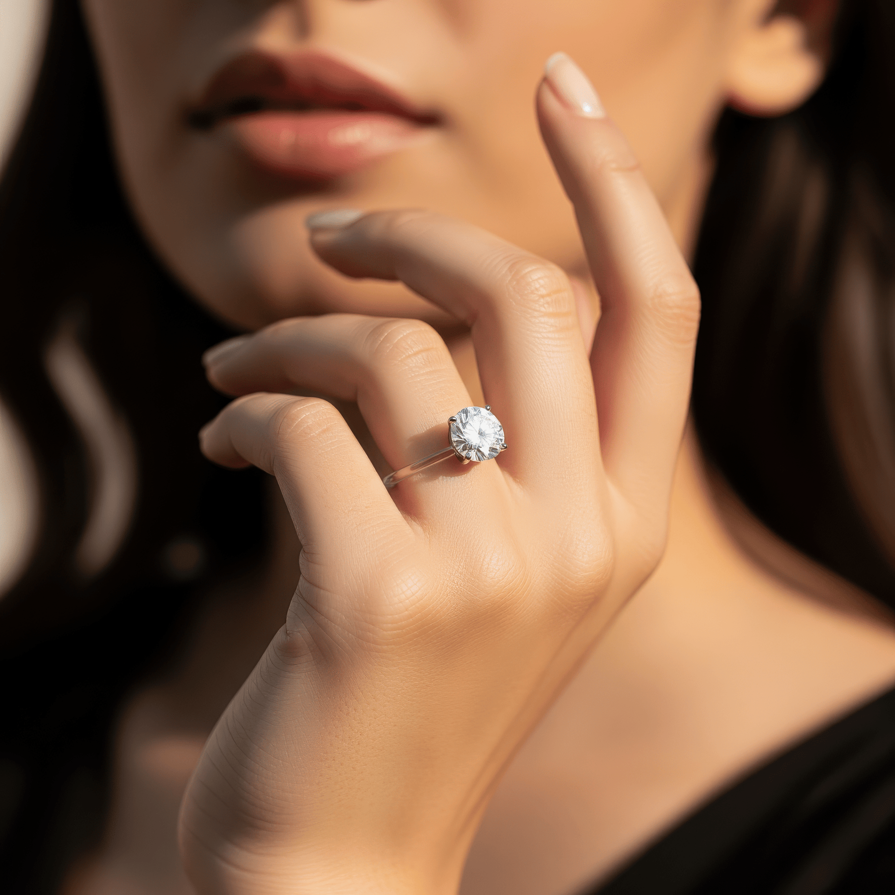 Elaria - Invisible Floating Thread Ring