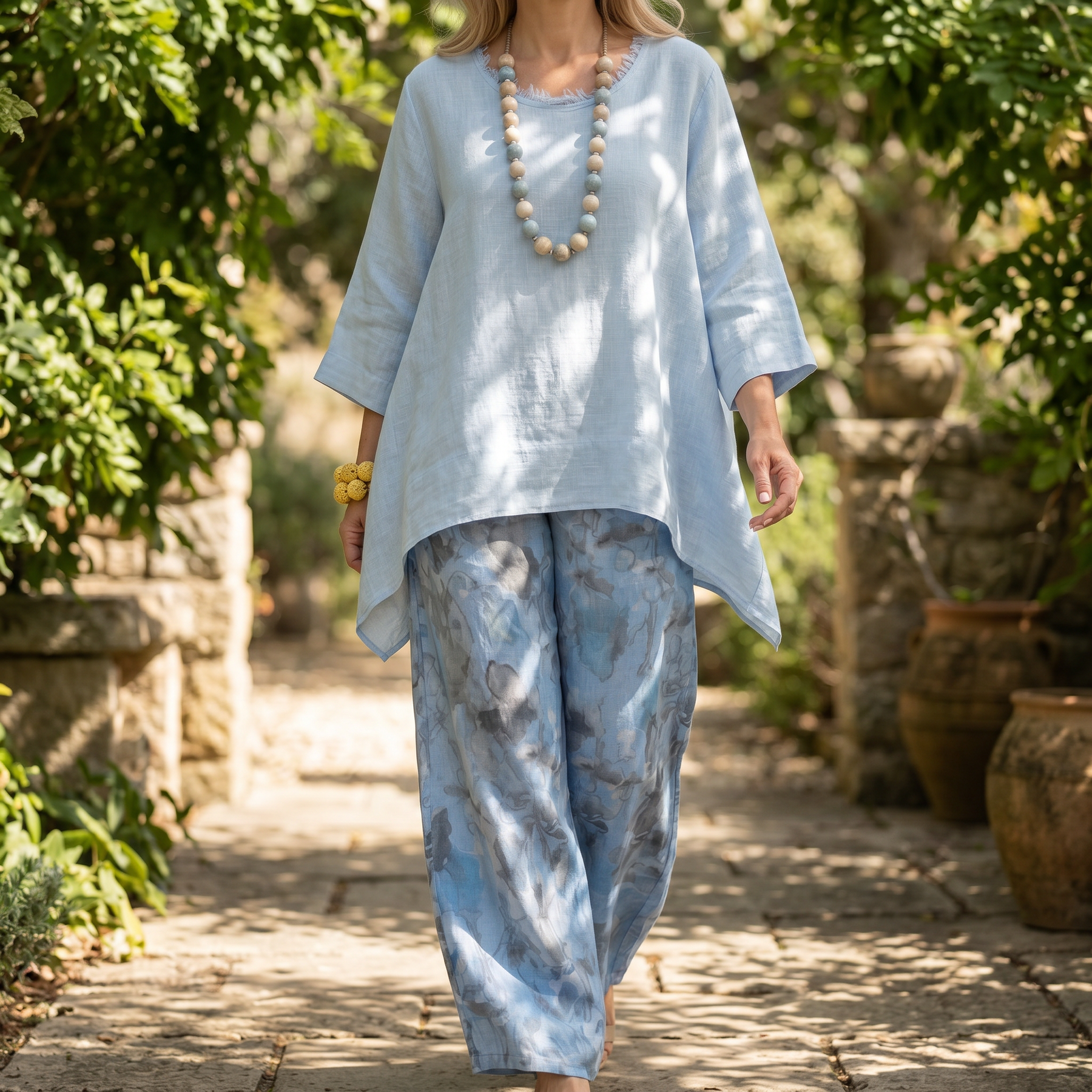 Linova – Women's Artful Linen Two-Piece Set
